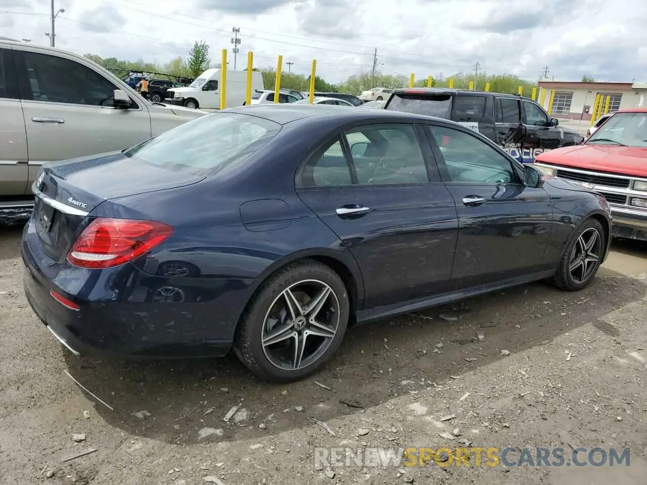 3 Фотография поврежденного автомобиля WDDZF8EB6LA713083 MERCEDES-BENZ E-CLASS 2020