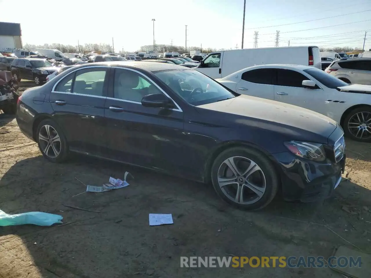4 Фотография поврежденного автомобиля WDDZF8EB7LA700729 MERCEDES-BENZ E-CLASS 2020
