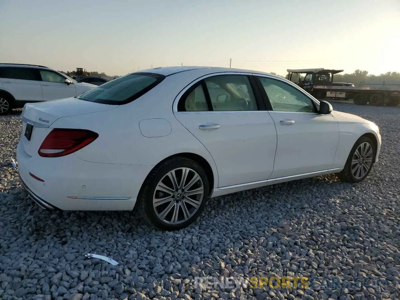 3 Photograph of a damaged car WDDZF8EB7LA732564 MERCEDES-BENZ E-CLASS 2020