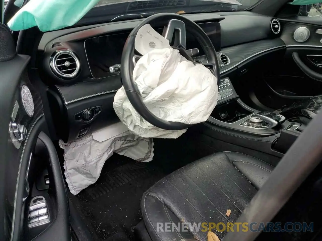 8 Фотография поврежденного автомобиля WDDZF8EB8LA711559 MERCEDES-BENZ E-CLASS 2020