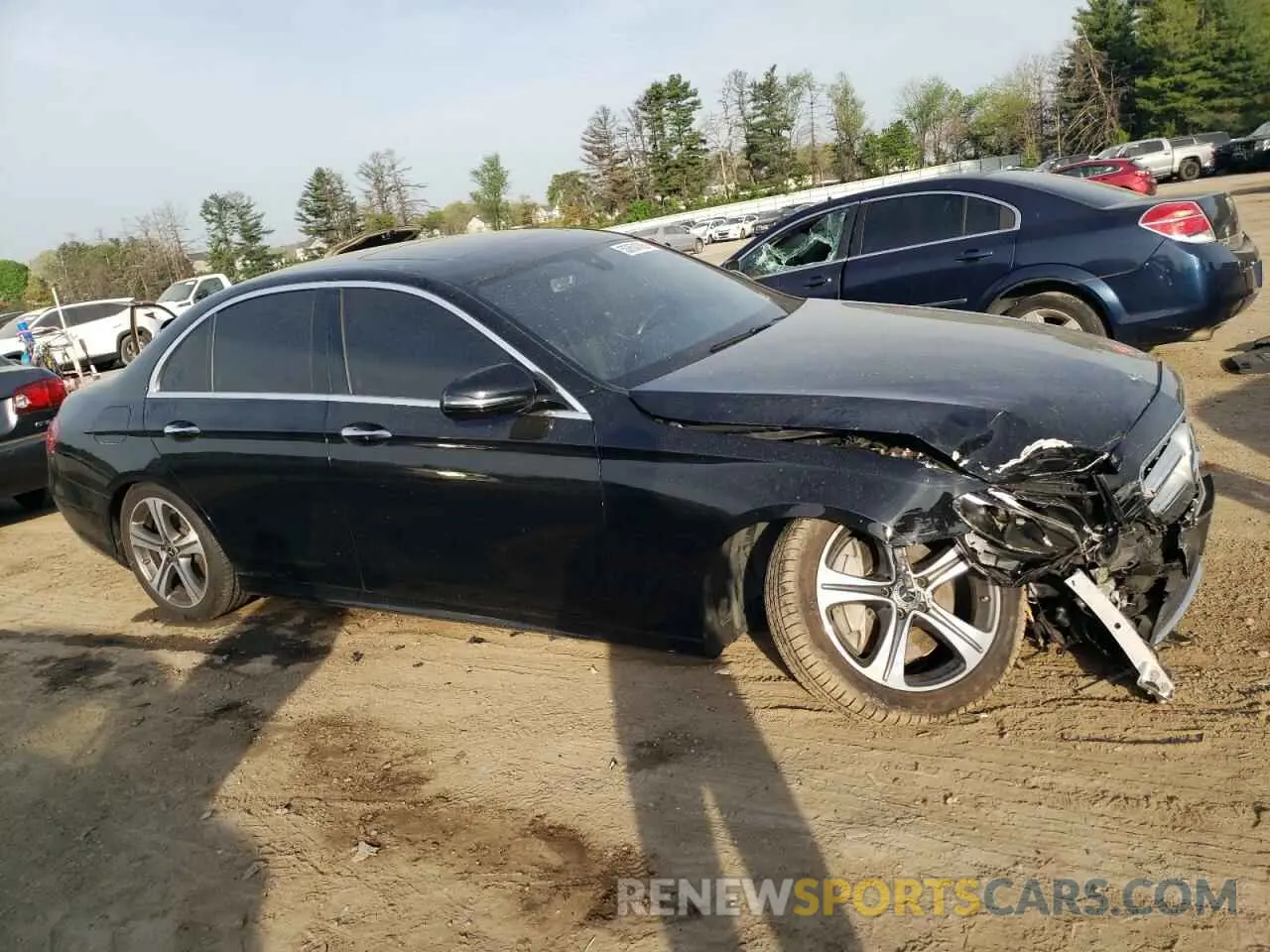 4 Photograph of a damaged car WDDZF8EBXLA734339 MERCEDES-BENZ E-CLASS 2020