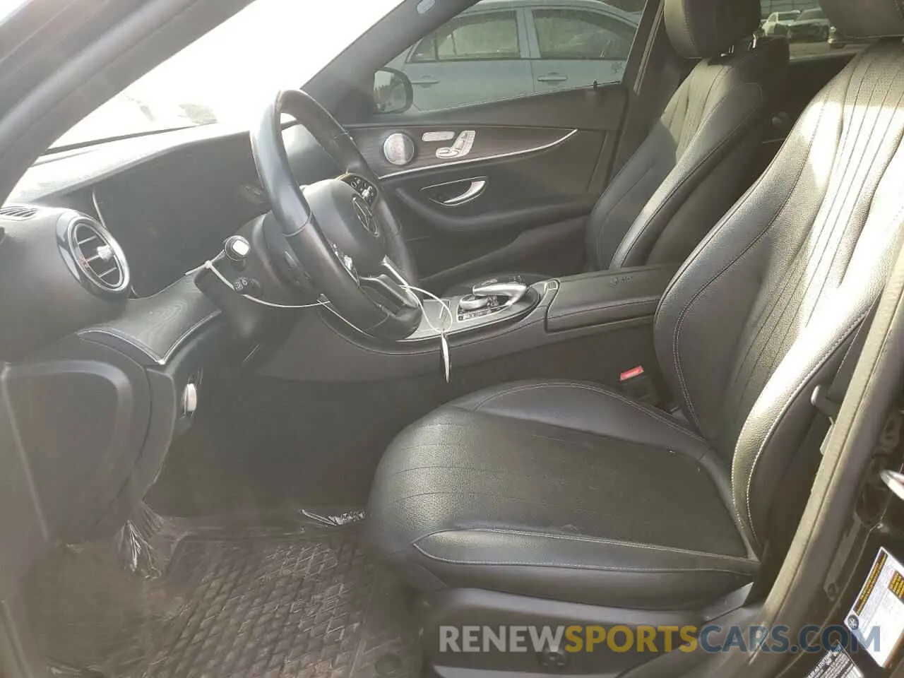 7 Photograph of a damaged car WDDZF8EBXLA734339 MERCEDES-BENZ E-CLASS 2020