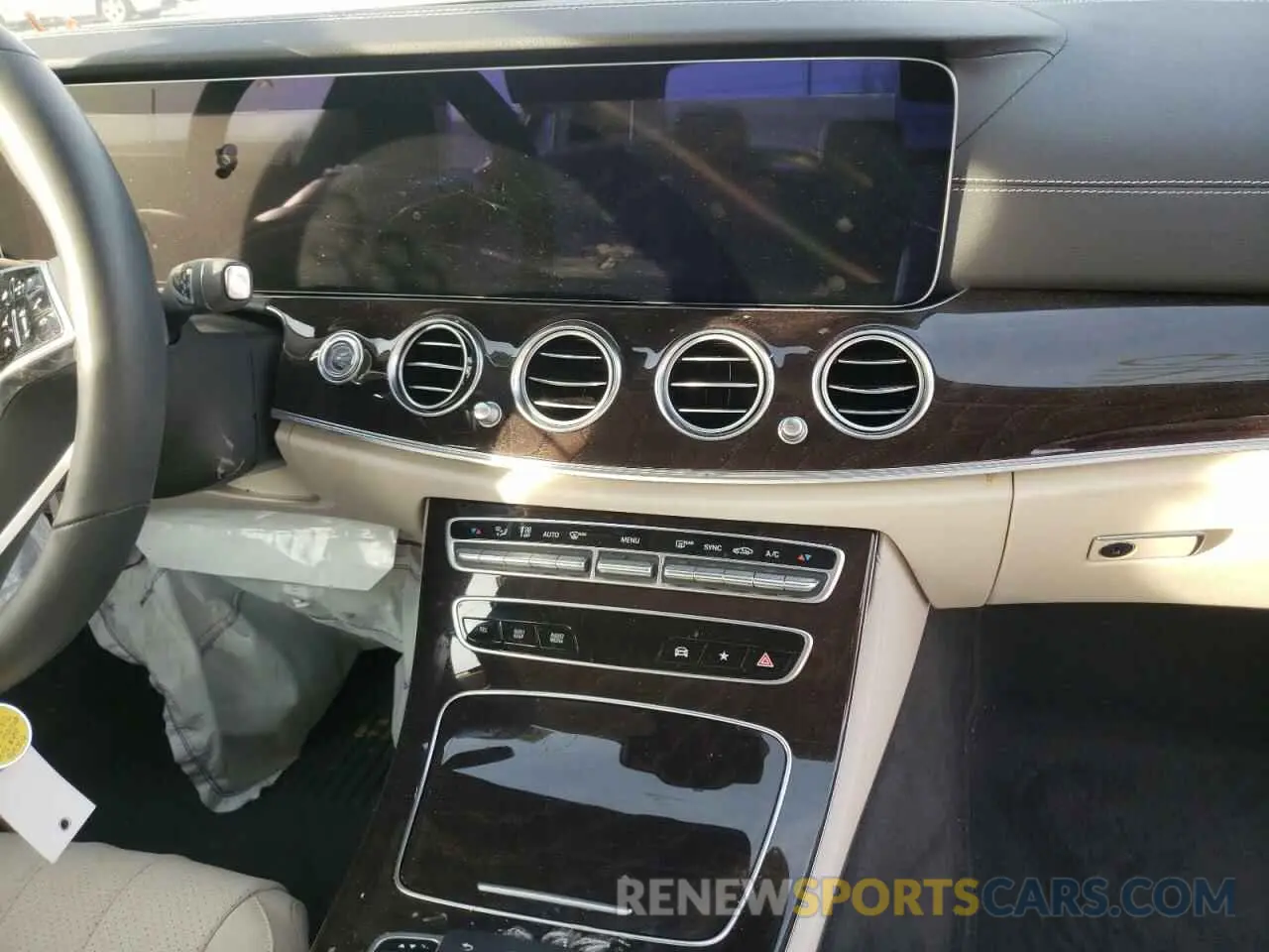 9 Photograph of a damaged car W1KZF5KB4MA965306 MERCEDES-BENZ E-CLASS 2021