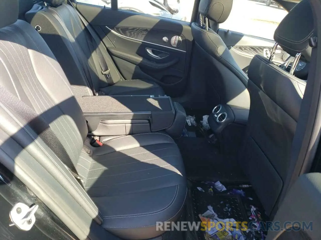 10 Photograph of a damaged car W1KZF5KB5MA935182 MERCEDES-BENZ E-CLASS 2021