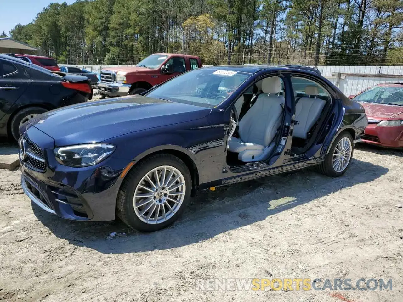 1 Photograph of a damaged car W1KZF5KB6MA995441 MERCEDES-BENZ E-CLASS 2021