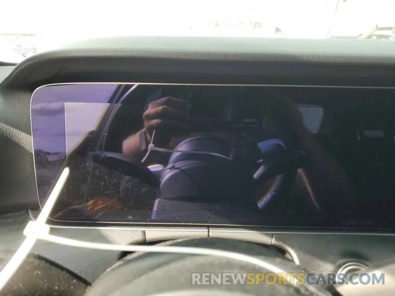 9 Photograph of a damaged car W1KZF8DB7MA966545 MERCEDES-BENZ E-CLASS 2021