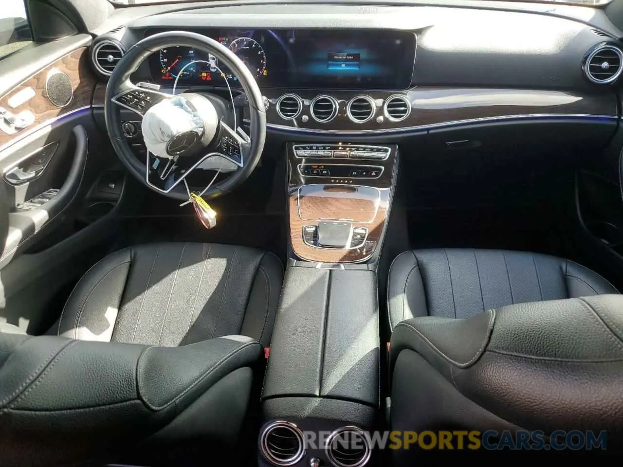 8 Photograph of a damaged car W1KZF8DBXMA920854 MERCEDES-BENZ E-CLASS 2021