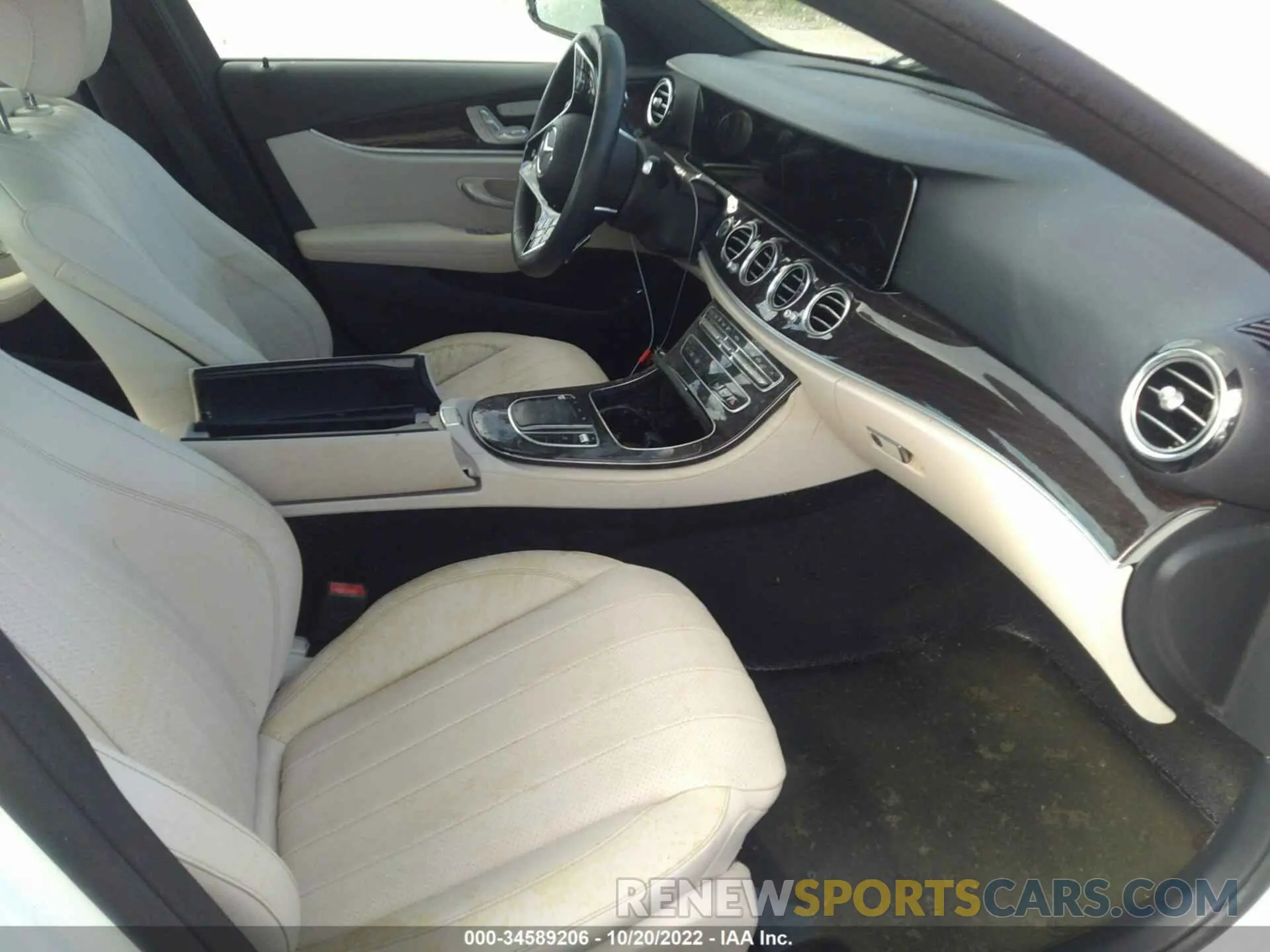 5 Photograph of a damaged car W1KZF8DBXMA964532 MERCEDES-BENZ E-CLASS 2021