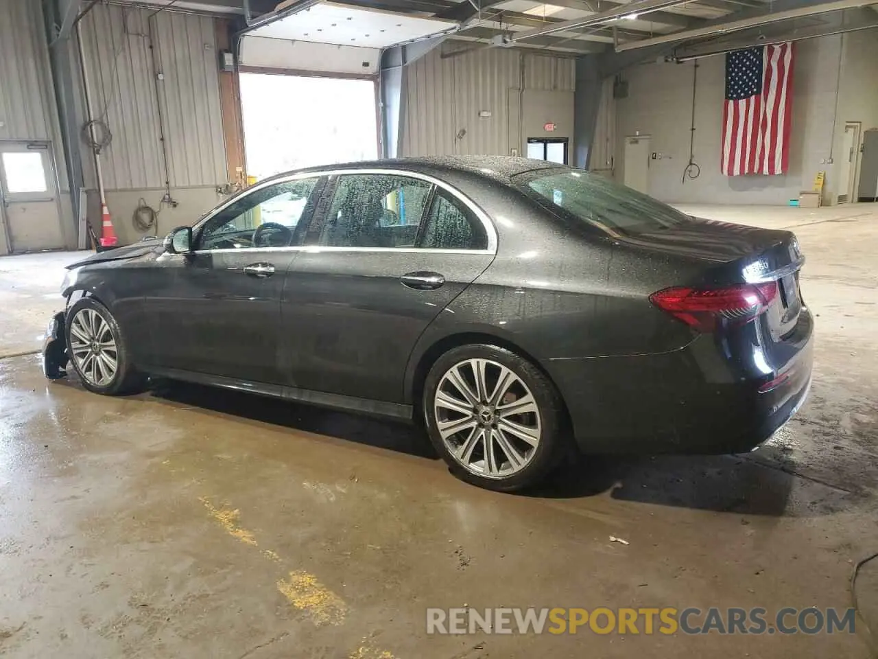 2 Photograph of a damaged car W1KZF8EB6MA968351 MERCEDES-BENZ E-CLASS 2021