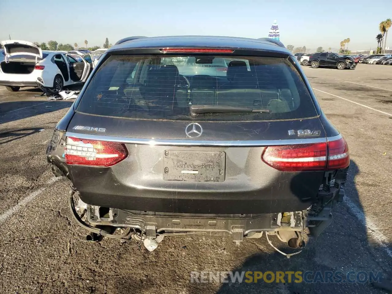 6 Photograph of a damaged car W1KZH8KB0MA976542 MERCEDES-BENZ E-CLASS 2021