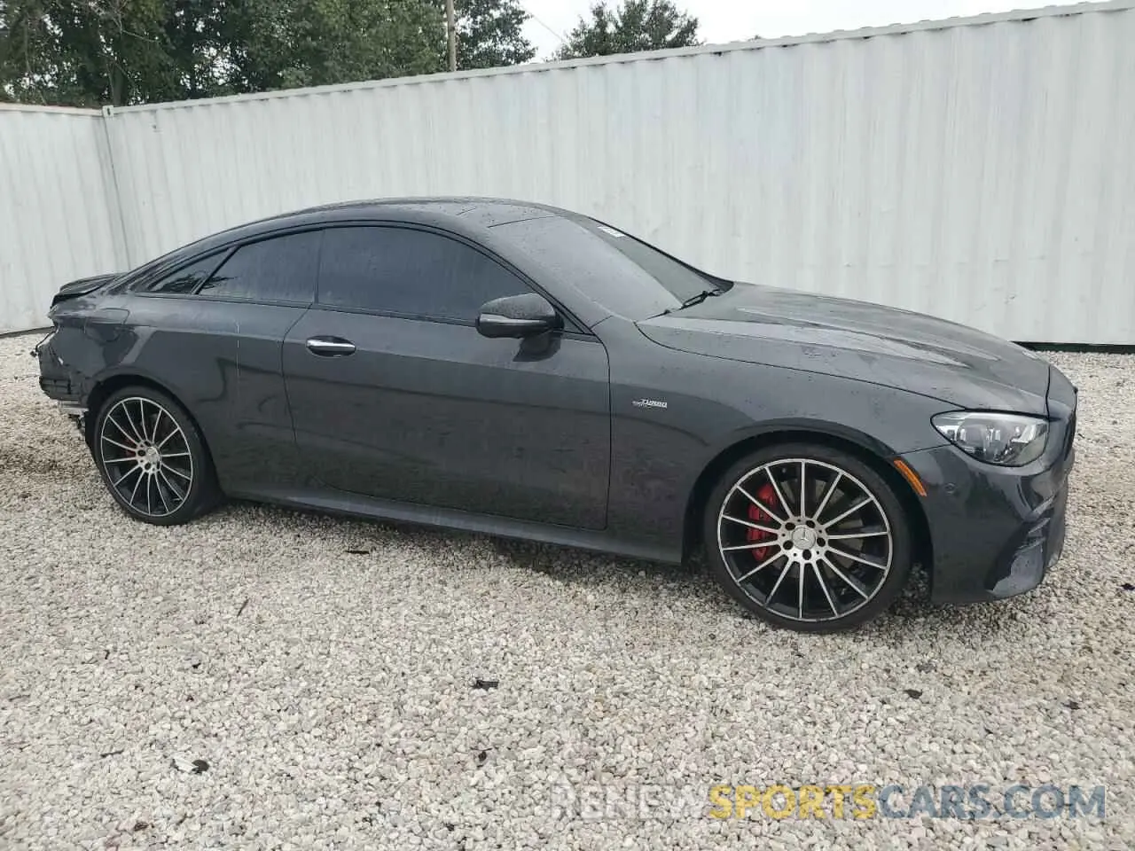 4 Photograph of a damaged car W1K1J6BB2NF178361 MERCEDES-BENZ E-CLASS 2022