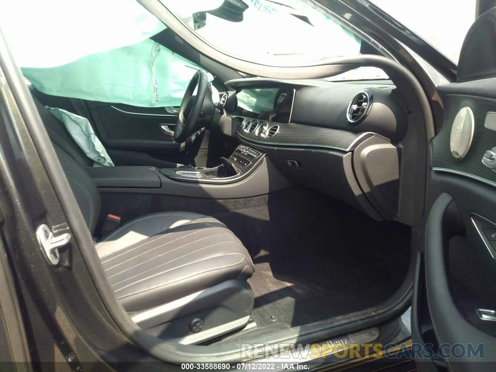 5 Фотография поврежденного автомобиля W1KZF5KB2NB034752 MERCEDES-BENZ E-CLASS 2022