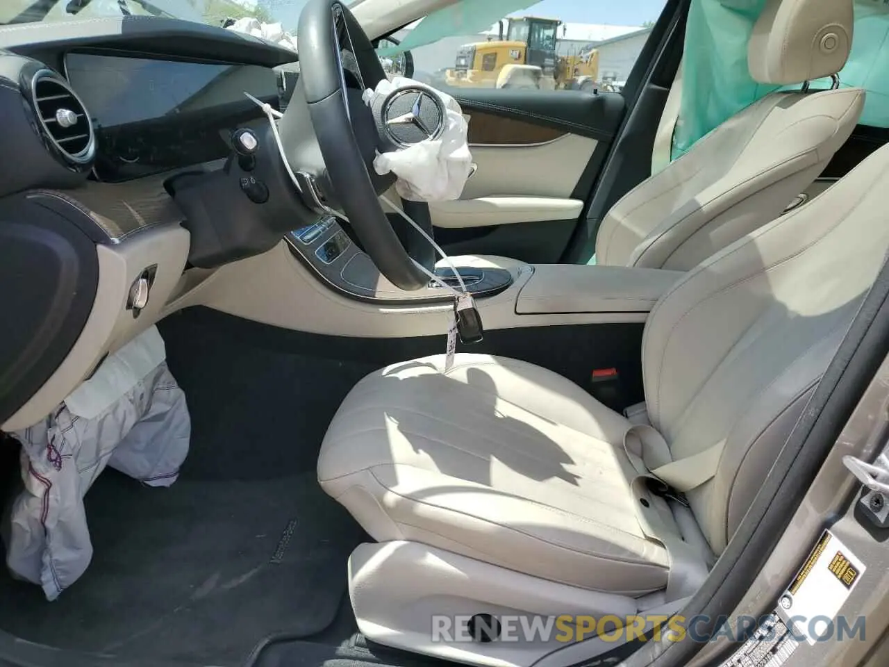 7 Photograph of a damaged car W1KZF5KB3NB079182 MERCEDES-BENZ E-CLASS 2022