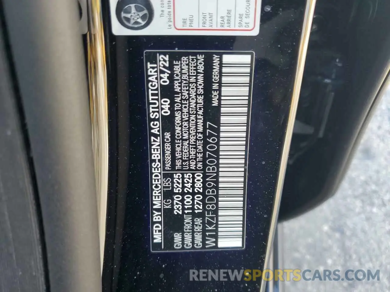 12 Photograph of a damaged car W1KZF8DB9NB070677 MERCEDES-BENZ E-CLASS 2022