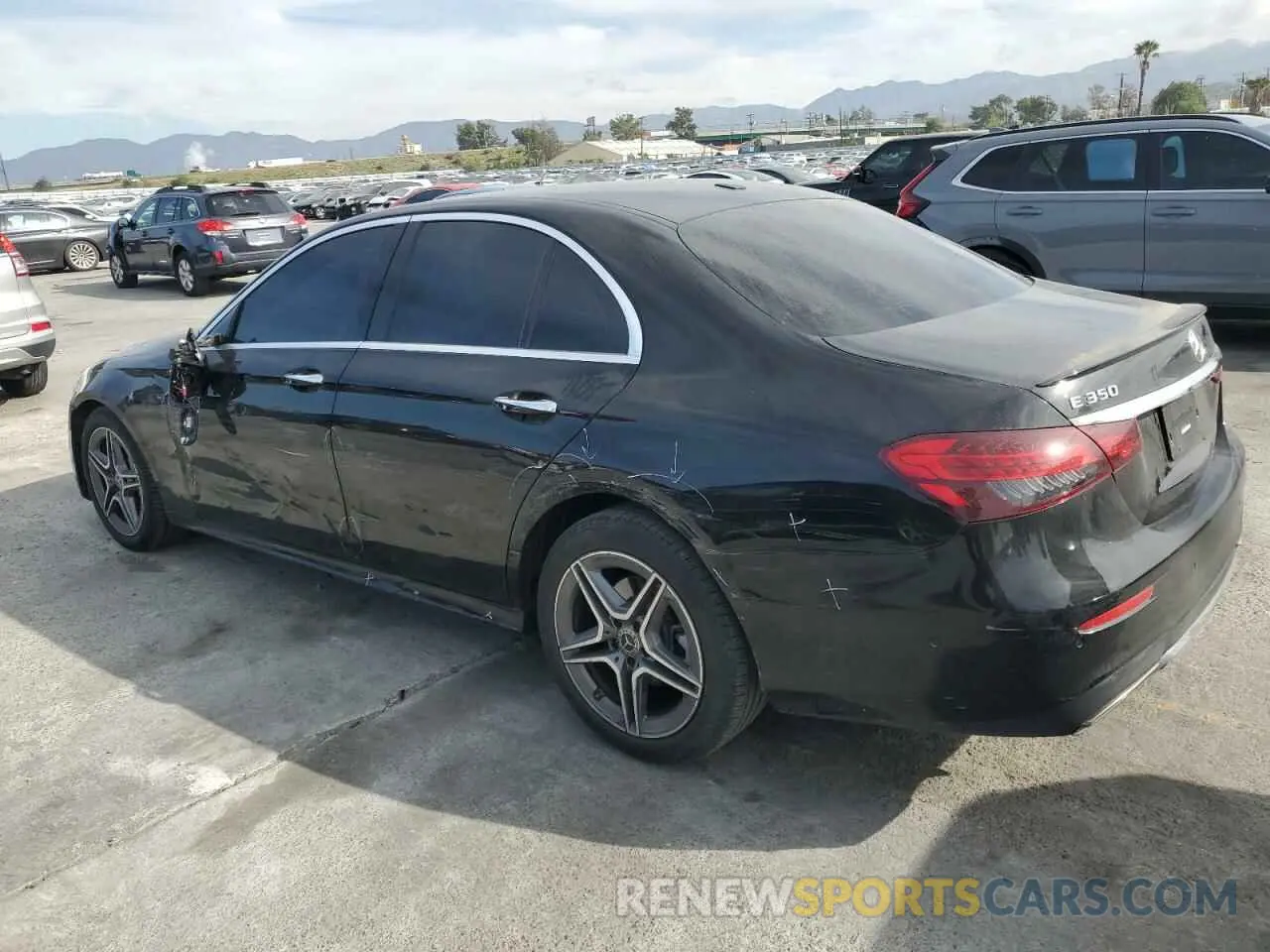 2 Фотография поврежденного автомобиля W1KZF8DBXNB022069 MERCEDES-BENZ E-CLASS 2022