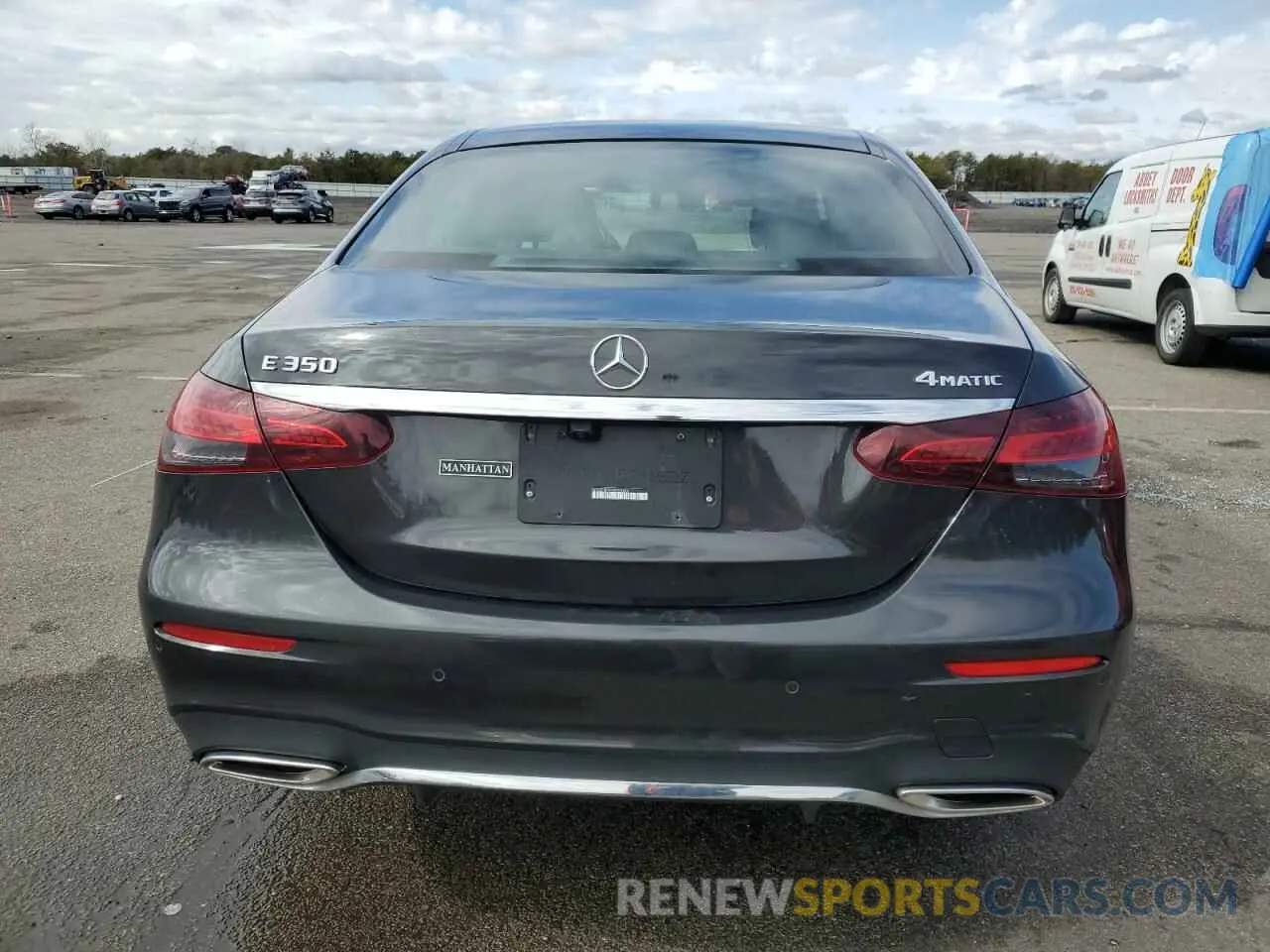 6 Photograph of a damaged car W1KZF8EB6NB092666 MERCEDES-BENZ E-CLASS 2022