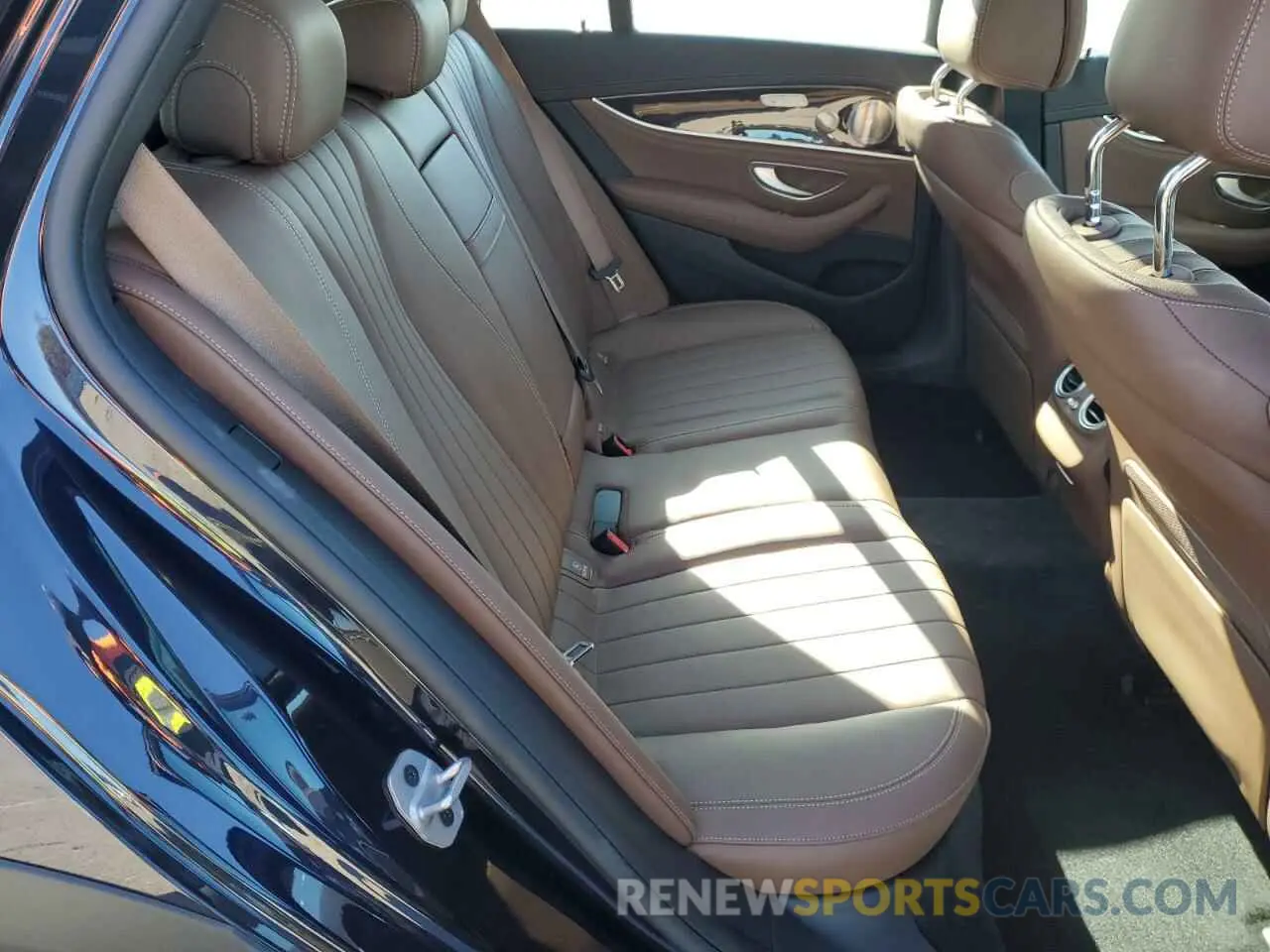 10 Фотография поврежденного автомобиля W1KZH6AB1PB155552 MERCEDES-BENZ E-CLASS 2023