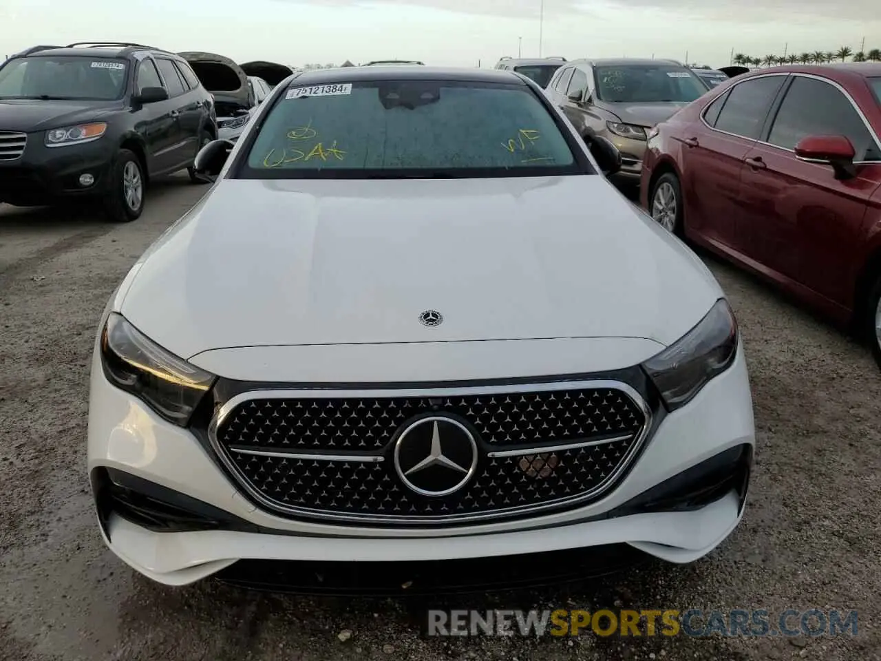 5 Photograph of a damaged car W1KLF4HB4RA042239 MERCEDES-BENZ E-CLASS 2024