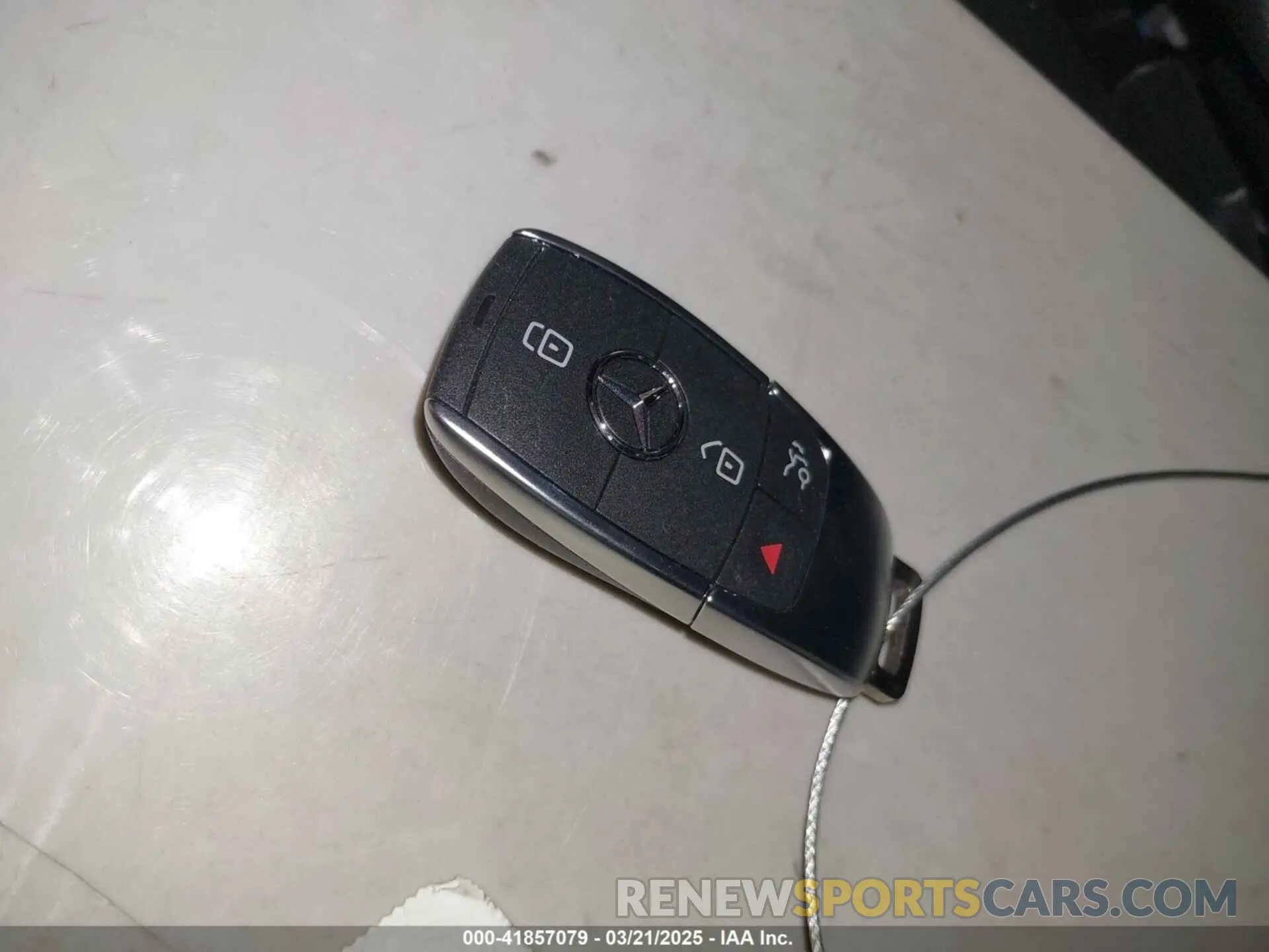 11 Photograph of a damaged car W1N9M0CB1RN100769 MERCEDES-BENZ EQB 2025