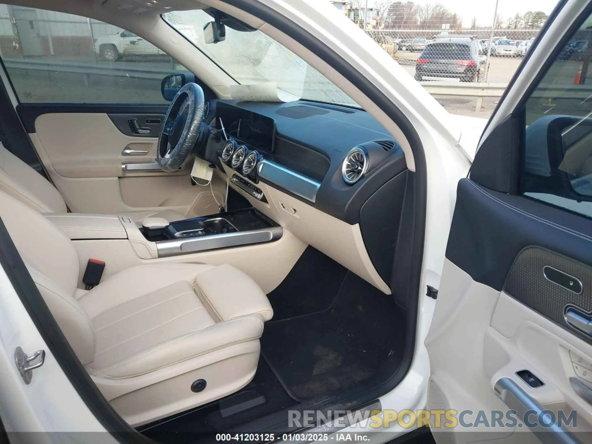 5 Фотография поврежденного автомобиля W1N9M0CB1PN057869 MERCEDES-BENZ EQB 250 SUV 2023
