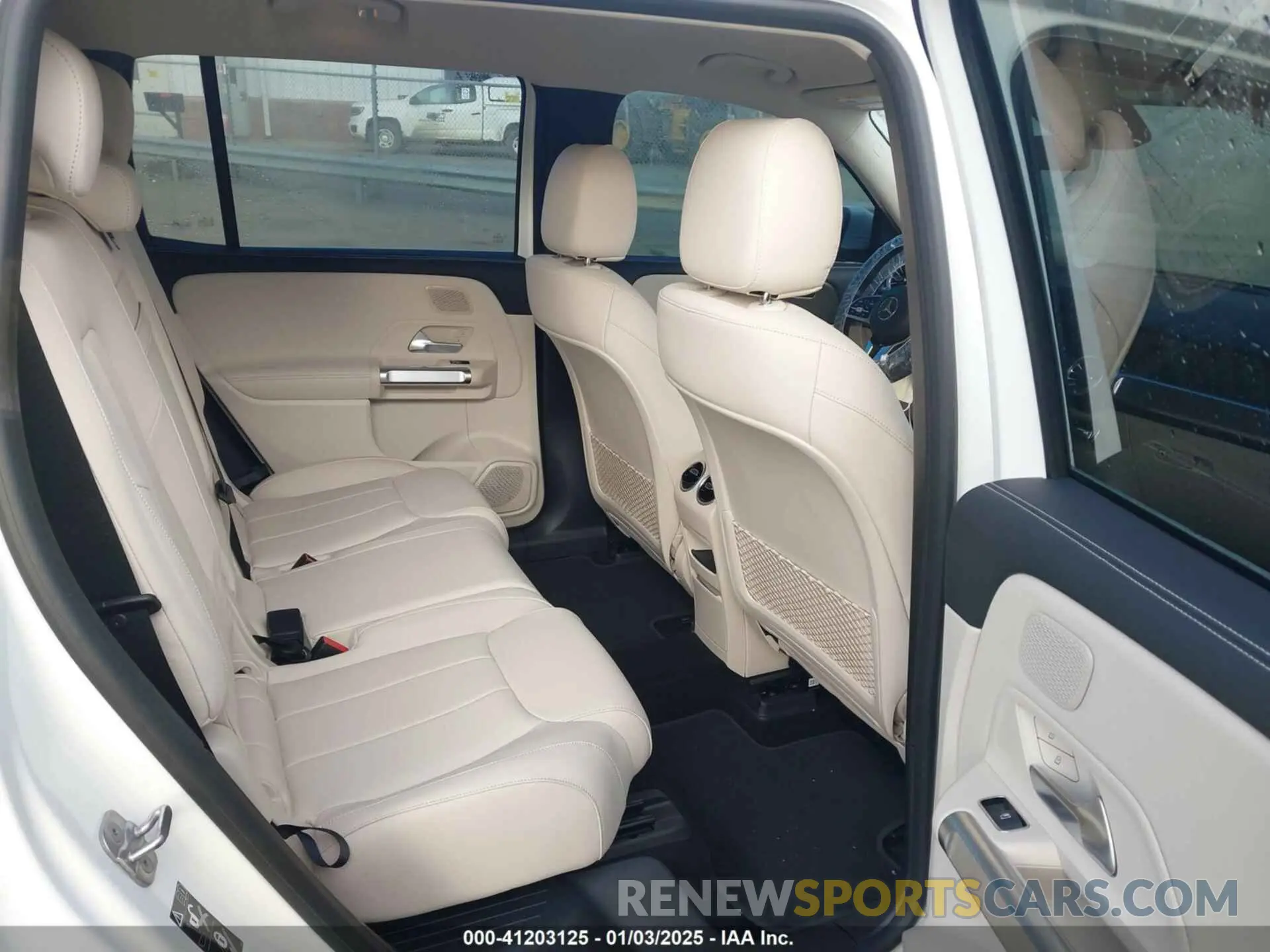 8 Фотография поврежденного автомобиля W1N9M0CB1PN057869 MERCEDES-BENZ EQB 250 SUV 2023