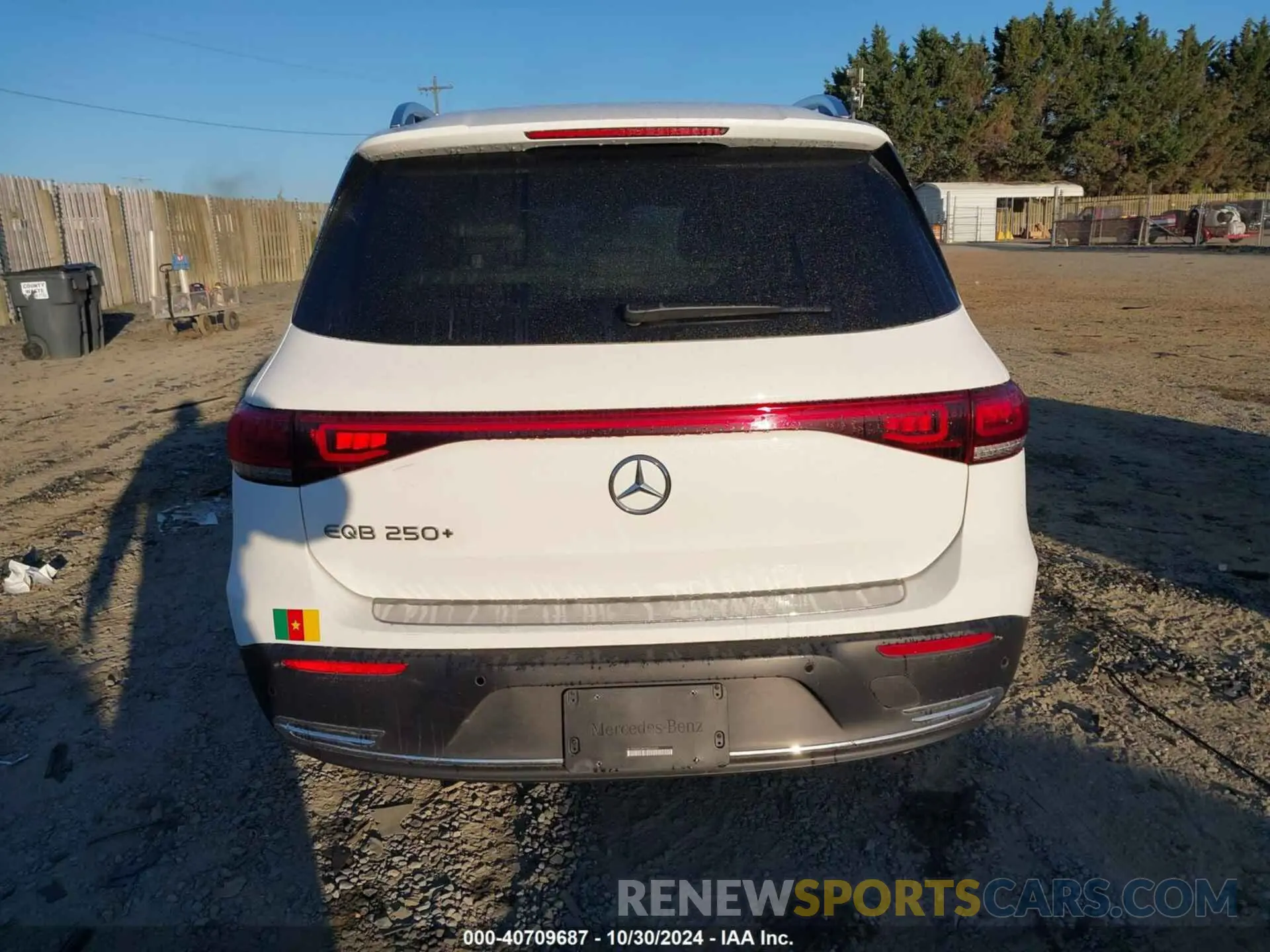 16 Photograph of a damaged car W1N9M0CB6PN024429 MERCEDES-BENZ EQB 250 SUV 2023