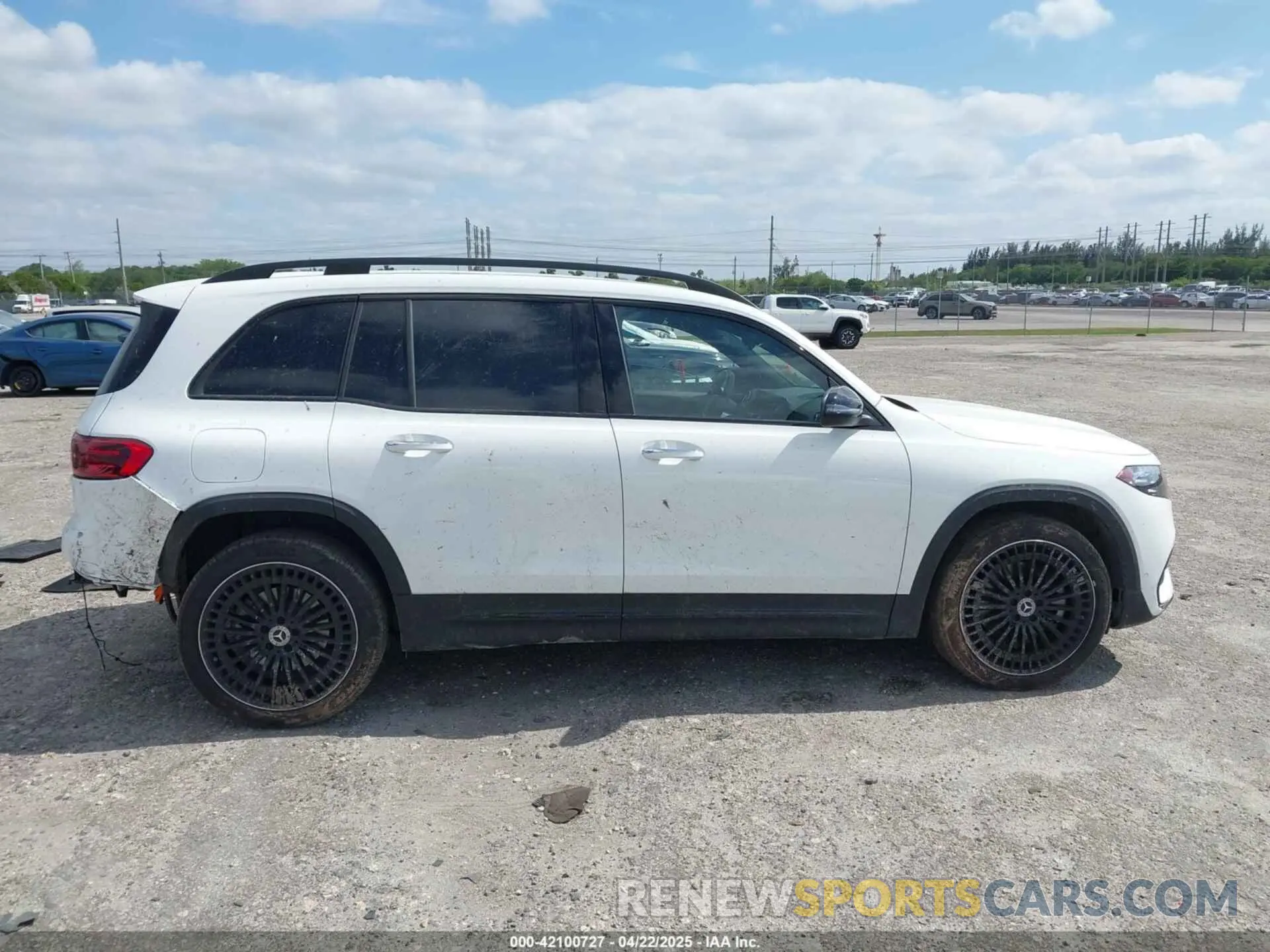 13 Фотография поврежденного автомобиля W1N9M0CB7RN109945 MERCEDES-BENZ EQB 250 SUV 2024