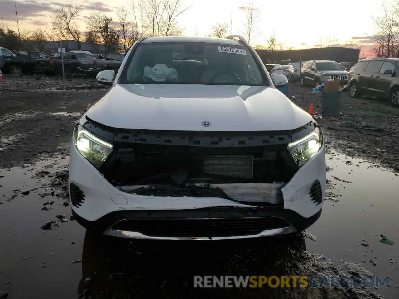 5 Photograph of a damaged car W1N9M0KB6PN056346 MERCEDES-BENZ EQB 300 4M 2023