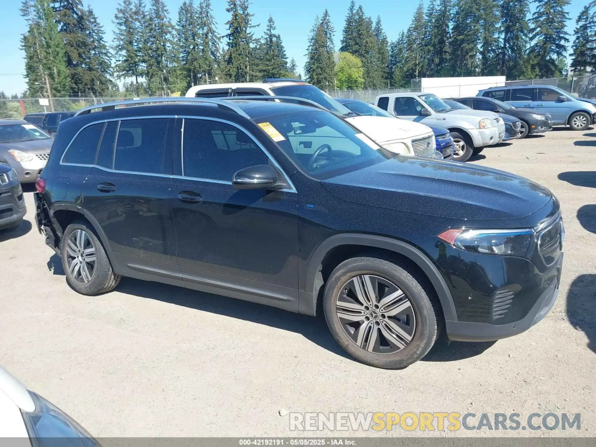 13 Photograph of a damaged car W1N9M0KBXNN012265 MERCEDES-BENZ EQB 300 SUV 2022
