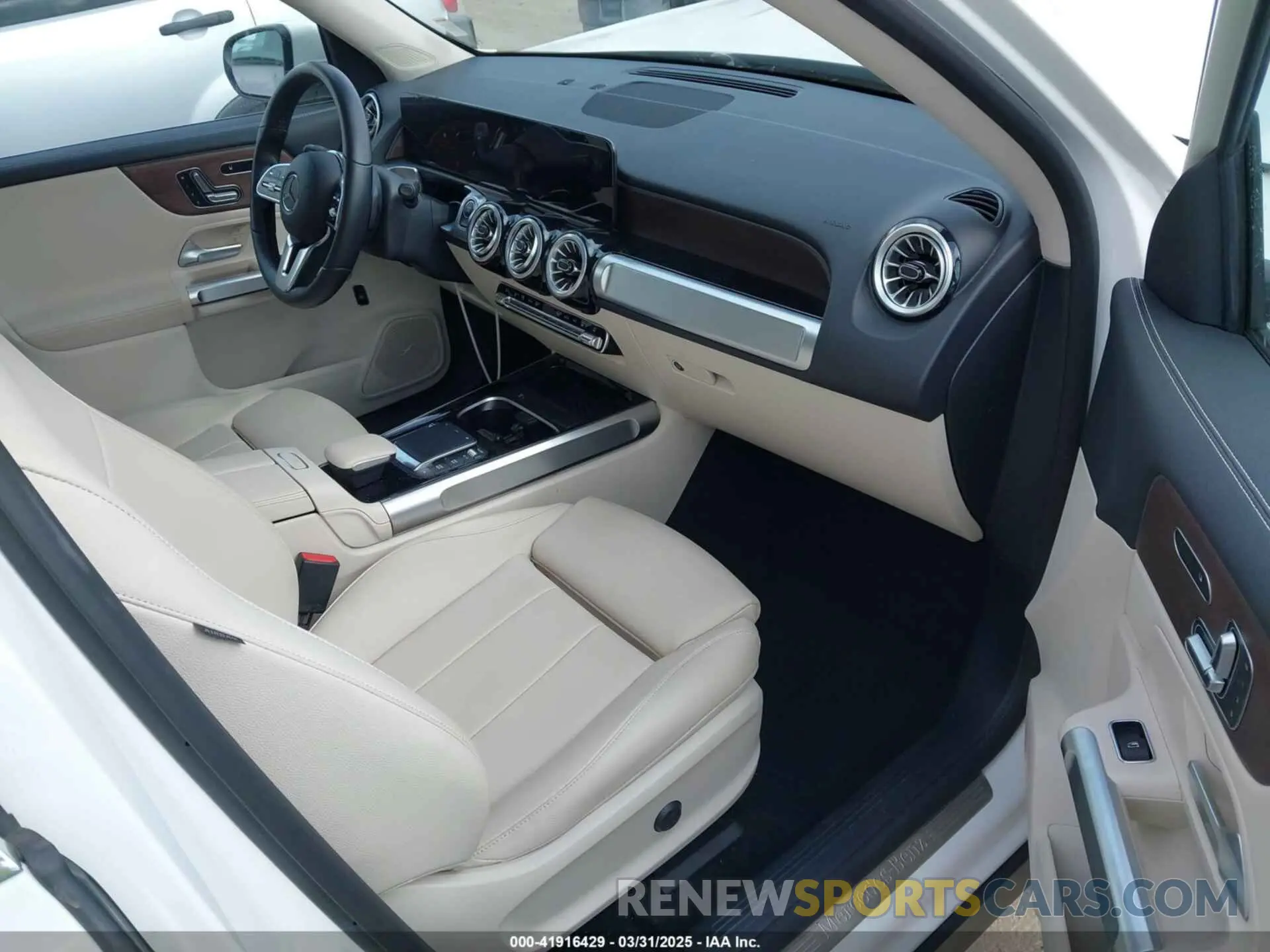 5 Фотография поврежденного автомобиля W1N9M0KB7PN076430 MERCEDES-BENZ EQB 300 SUV 2023