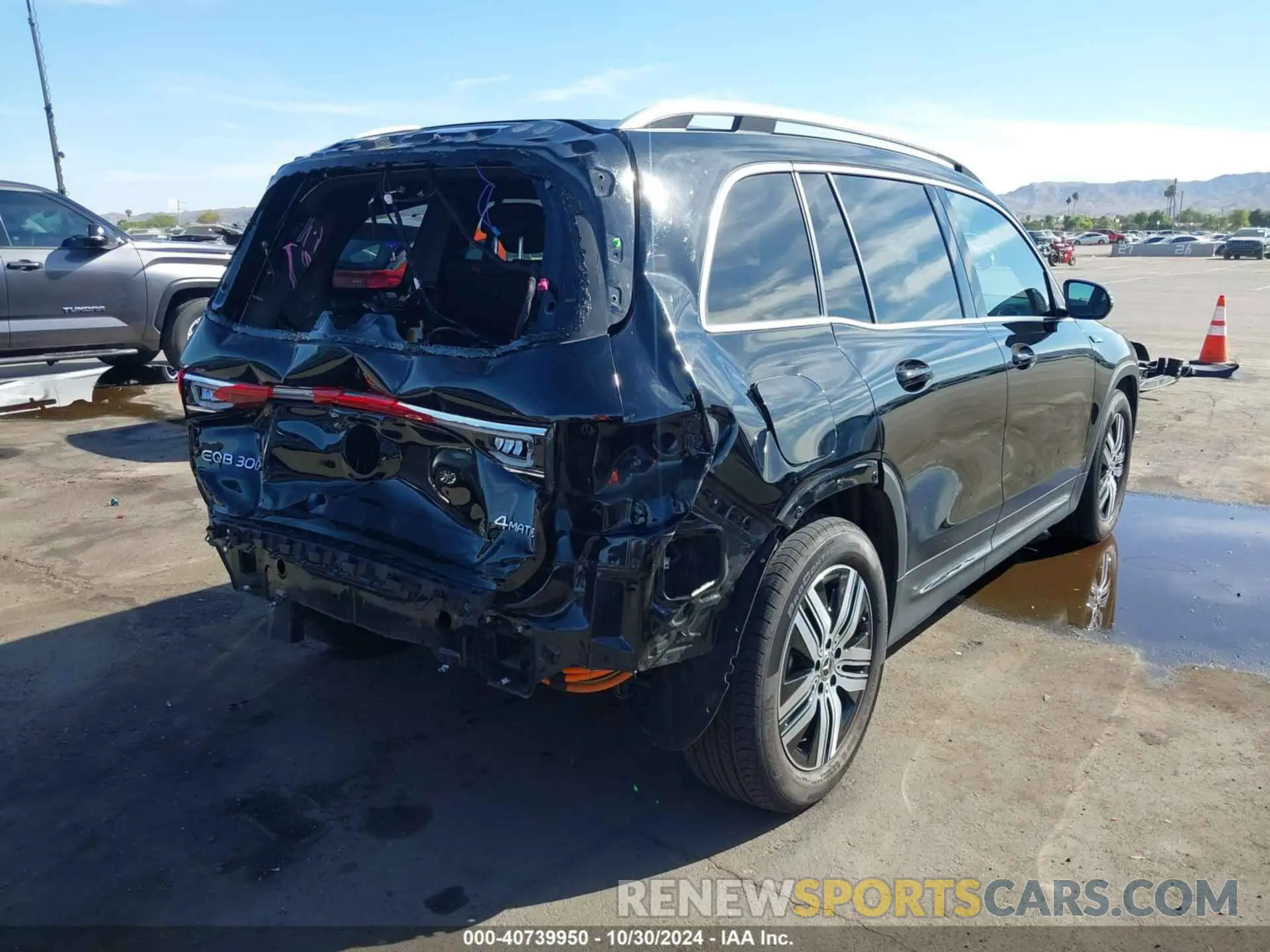 4 Photograph of a damaged car W1N9M0KB8PN015376 MERCEDES-BENZ EQB 300 SUV 2023
