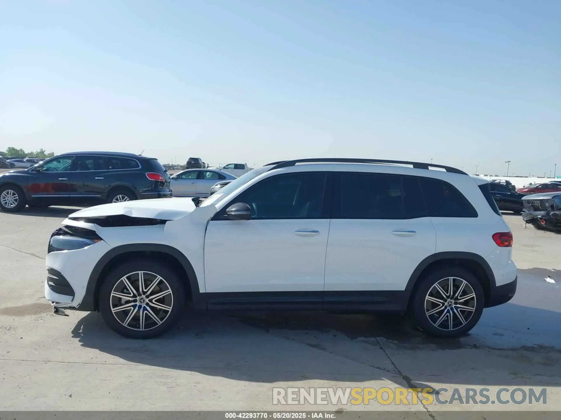 14 Photograph of a damaged car W1N9M0KB8RN104156 MERCEDES-BENZ EQB 300 SUV 2024
