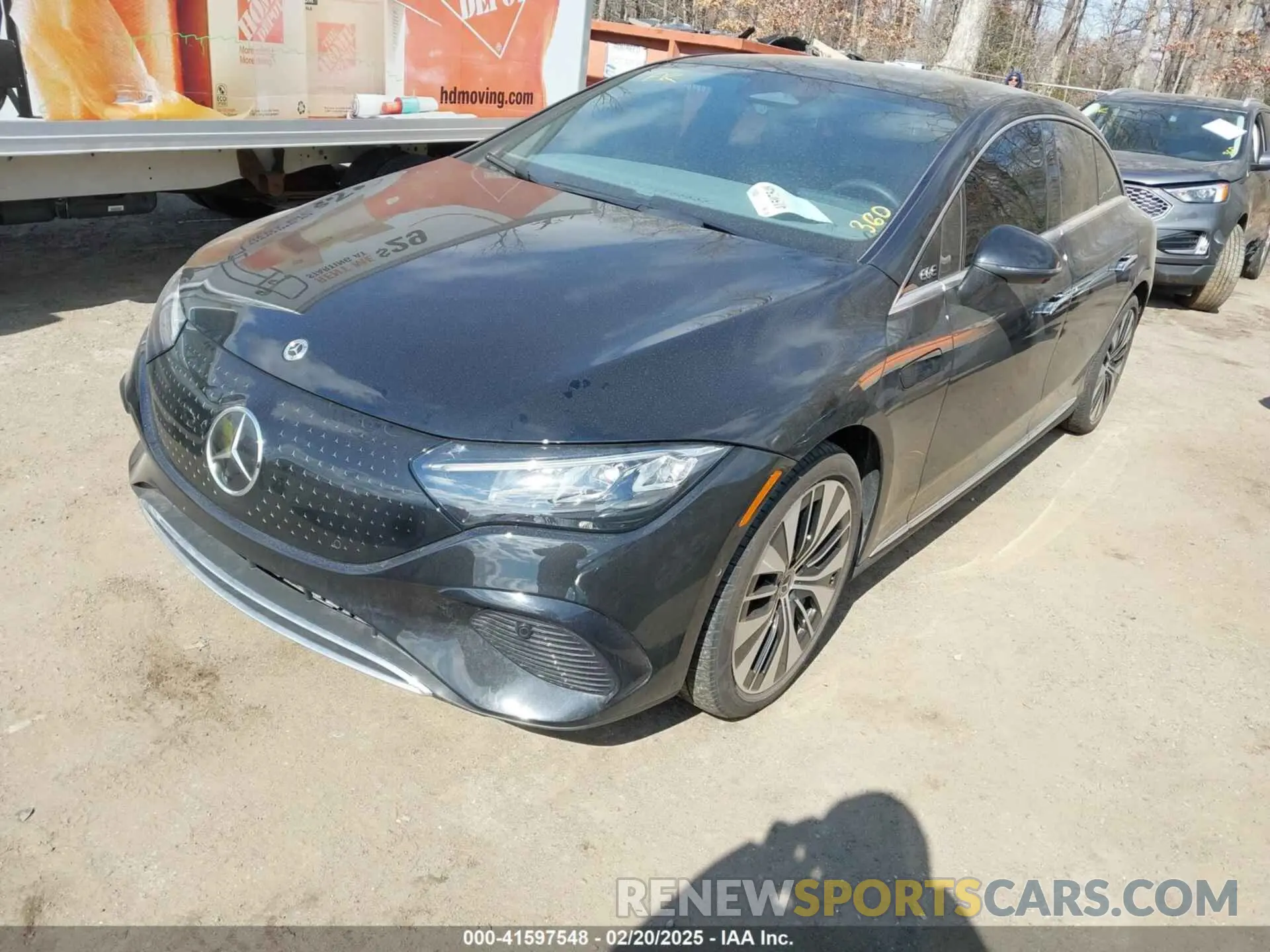 2 Photograph of a damaged car W1KEG1CB3RF057099 MERCEDES-BENZ EQE 2024