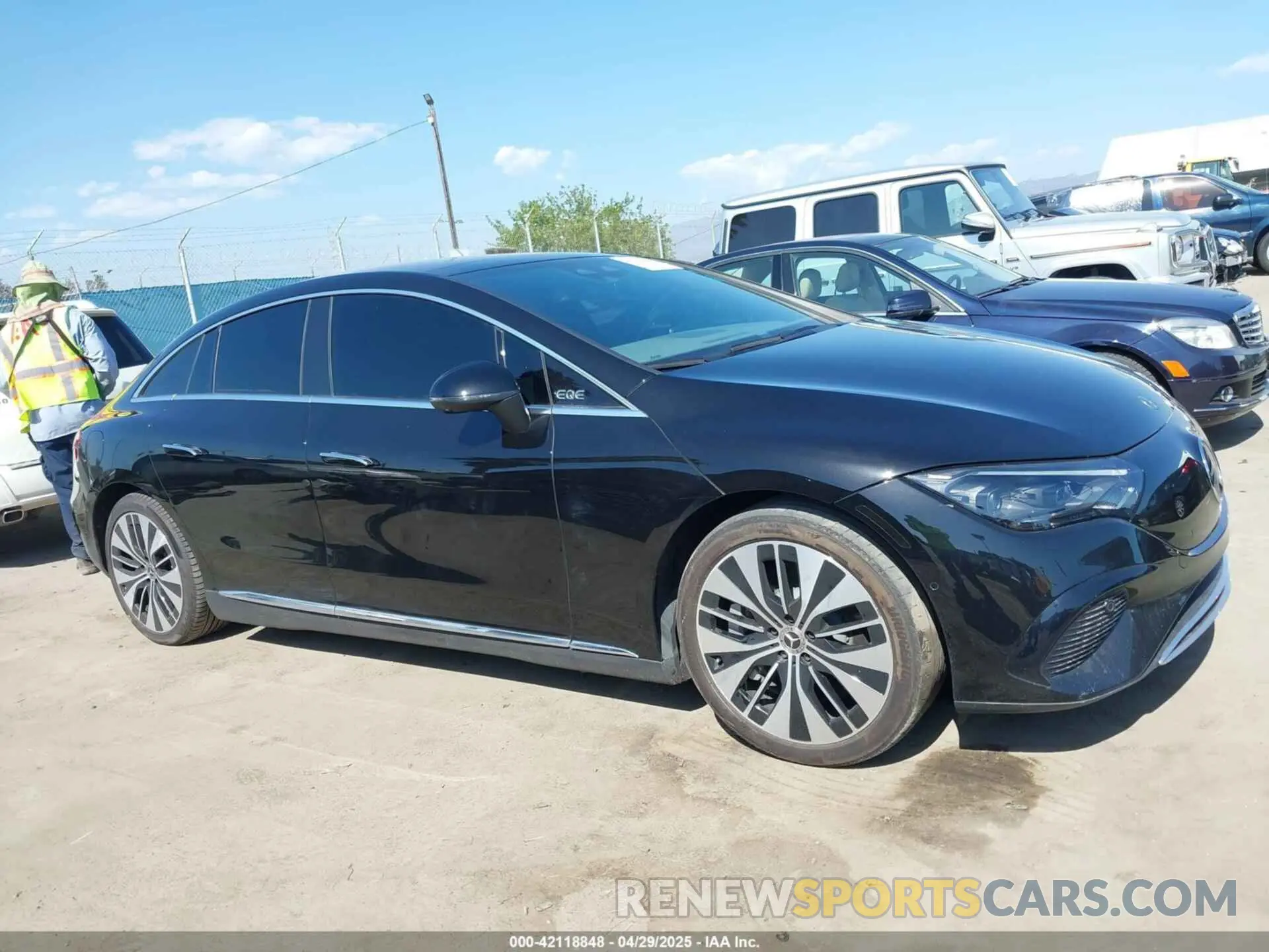13 Photograph of a damaged car W1KEG2BB4PF013732 MERCEDES-BENZ EQE 350 2023