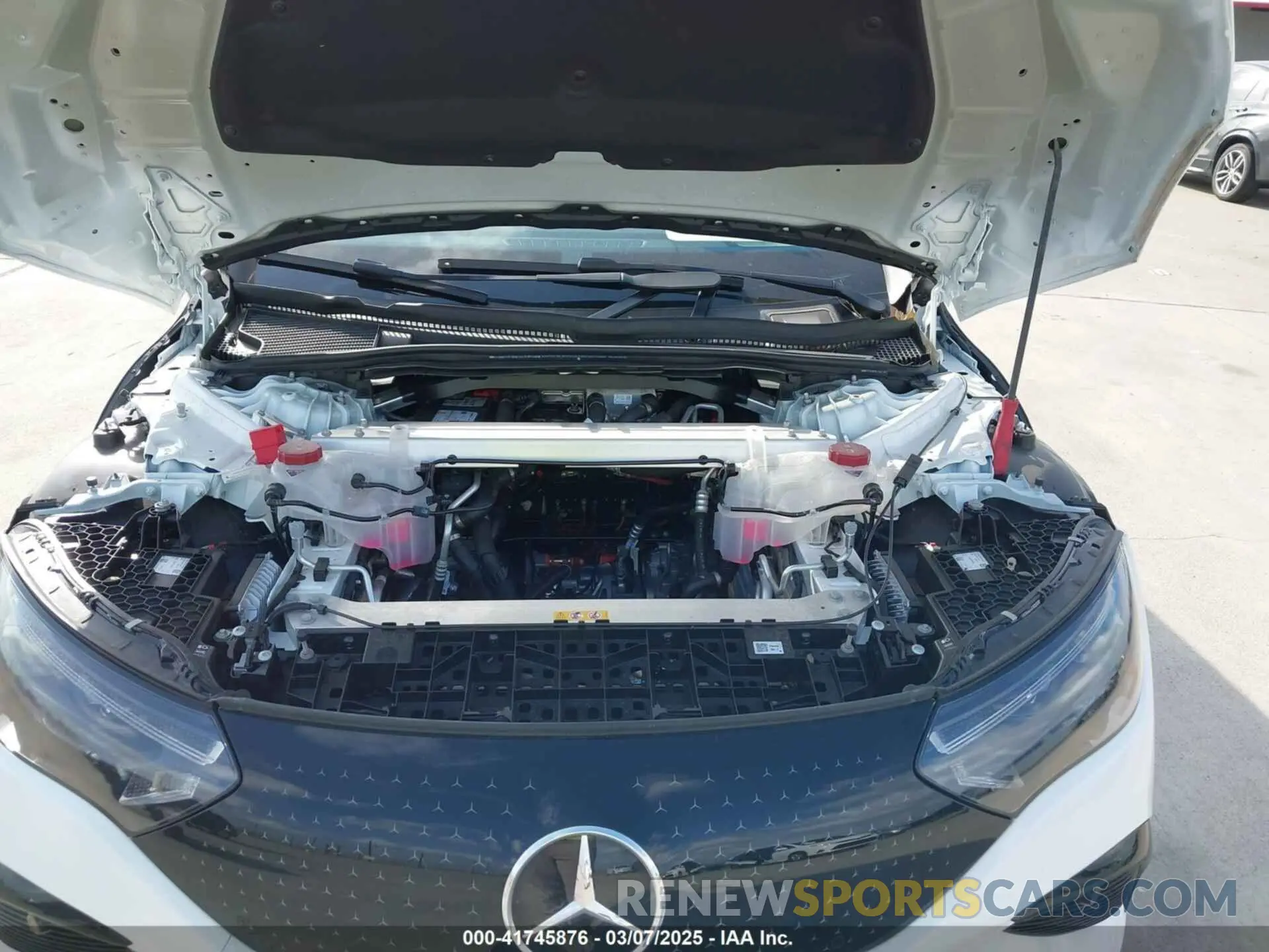 10 Photograph of a damaged car W1KEG2BB4RF061041 MERCEDES-BENZ EQE 350+ 2024