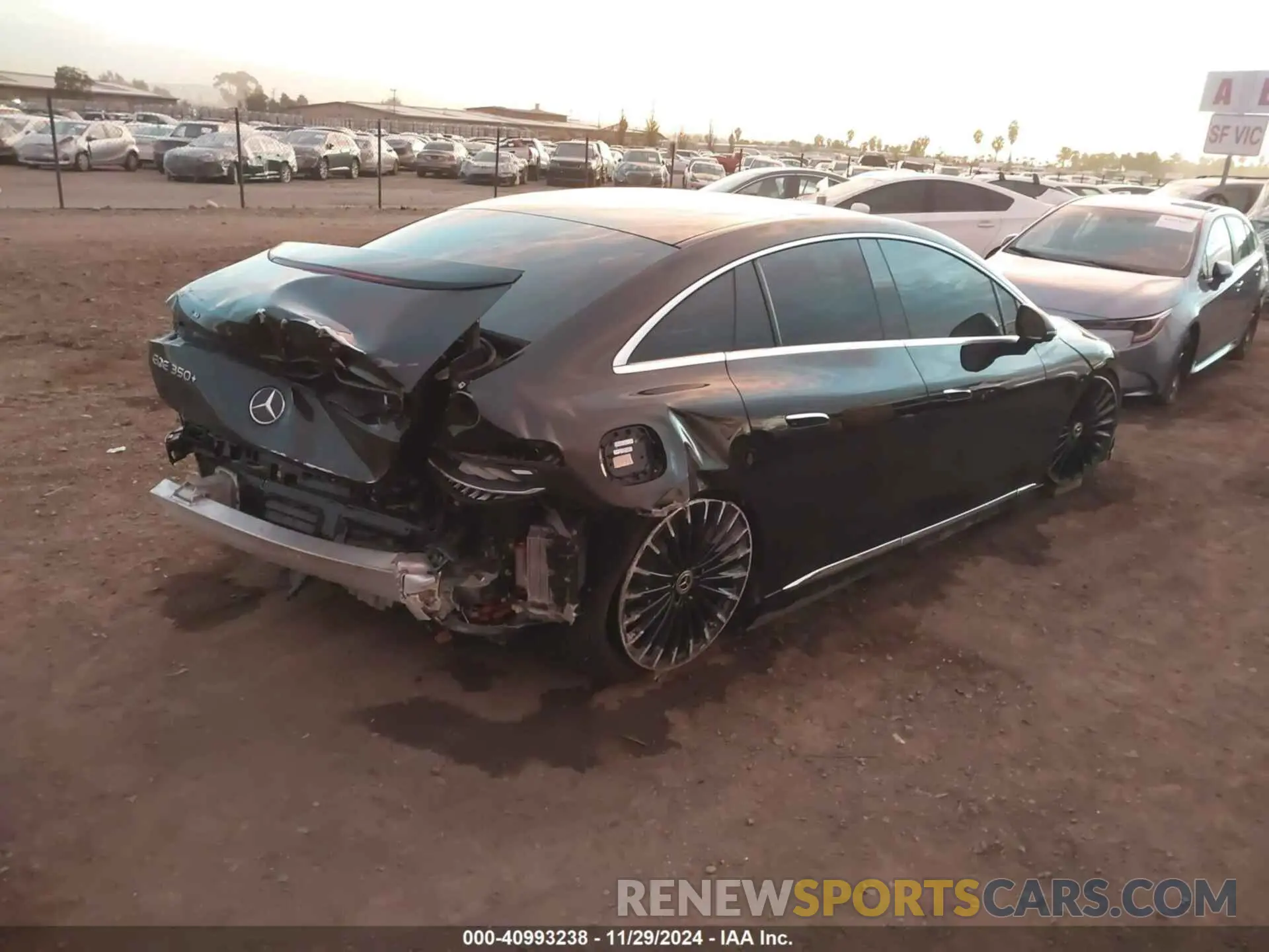 4 Photograph of a damaged car W1KEG2BBXRF056894 MERCEDES-BENZ EQE 350+ 2024