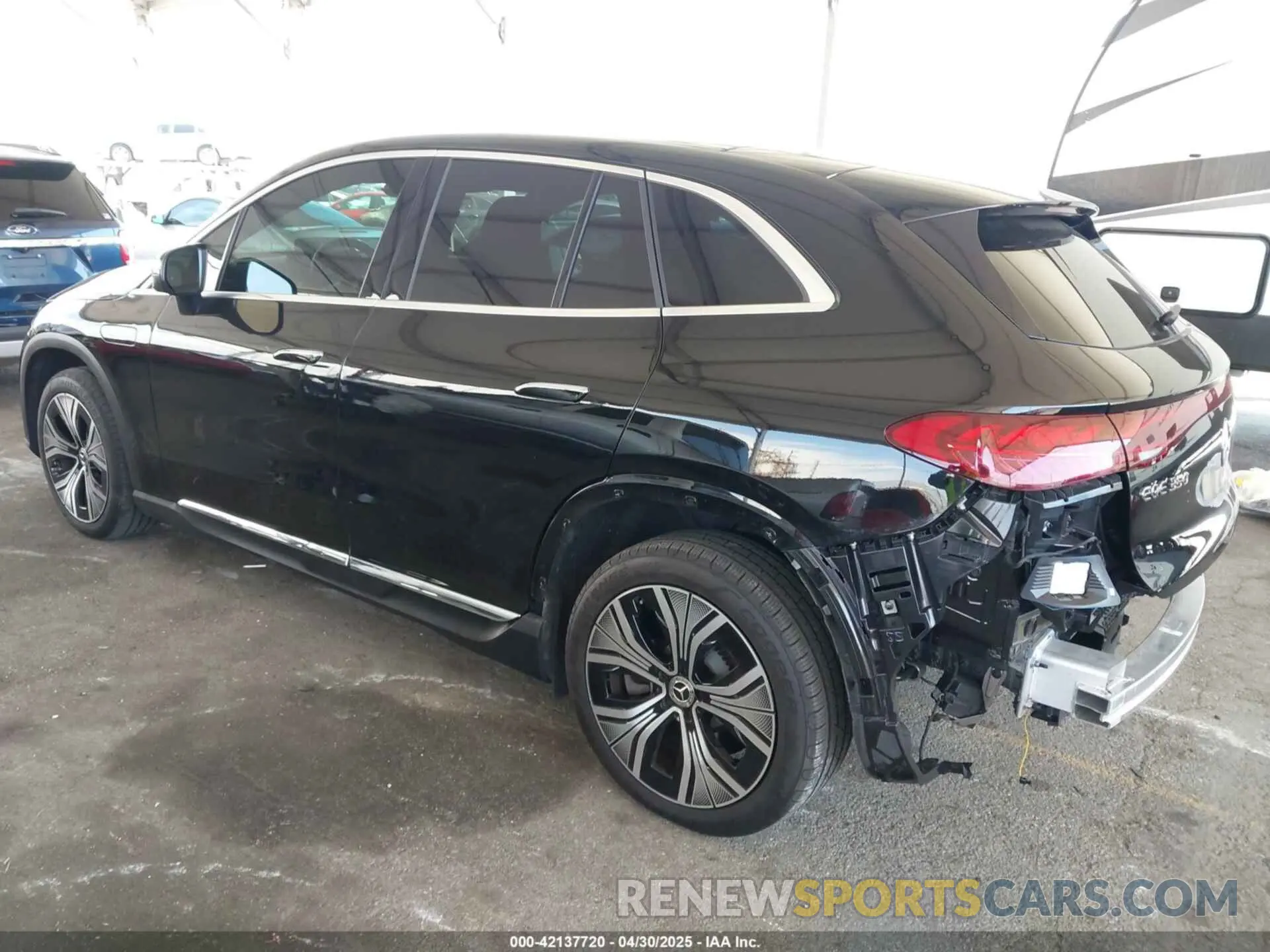 3 Фотография поврежденного автомобиля 4JGGM1CB7PA039514 MERCEDES-BENZ EQE 350 SUV 2023