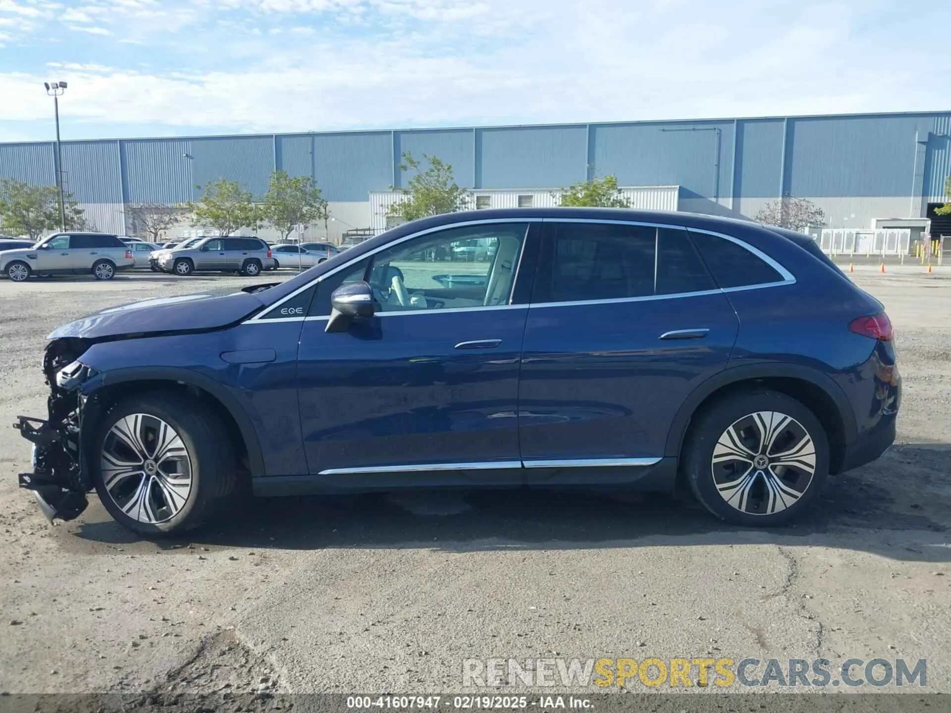 14 Photograph of a damaged car 4JGGM1CB9PA003923 MERCEDES-BENZ EQE 350 SUV 2023