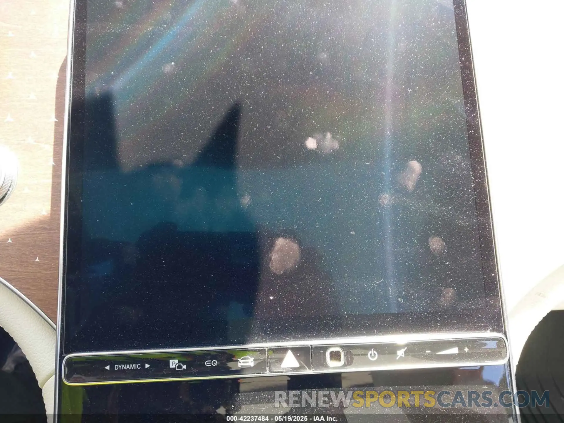 17 Photograph of a damaged car 4JGGM1CB9PA005459 MERCEDES-BENZ EQE 350 SUV 2023