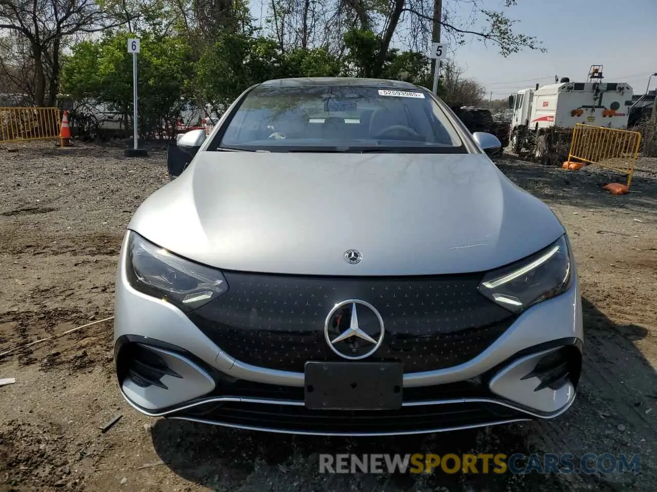 5 Photograph of a damaged car W1KEG2CBXPF031697 MERCEDES-BENZ EQE SEDAN 2023