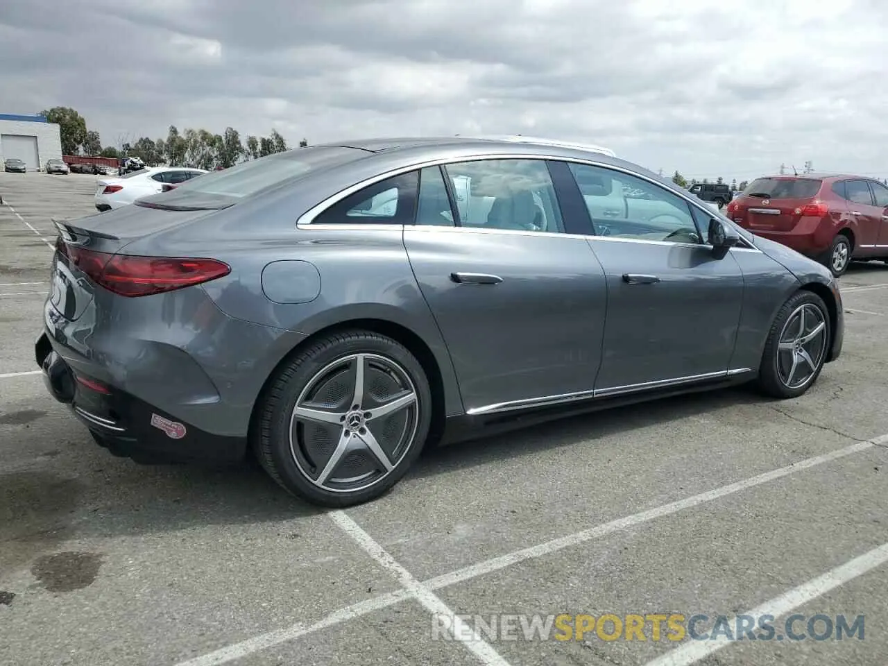 3 Photograph of a damaged car W1KEG2BB7RF041916 MERCEDES-BENZ EQE SEDAN 2024