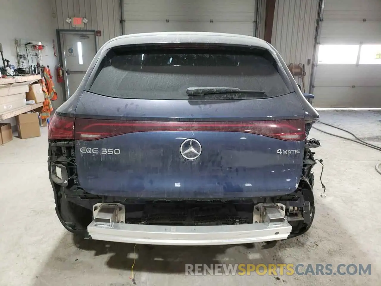 6 Photograph of a damaged car 4JGGM1CB4PA010861 MERCEDES-BENZ EQE SUV 35 2023