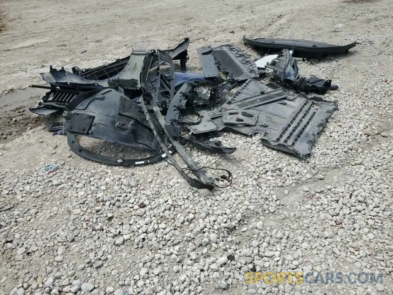 13 Photograph of a damaged car 4JGGM1CB9PA037764 MERCEDES-BENZ EQE SUV 35 2023