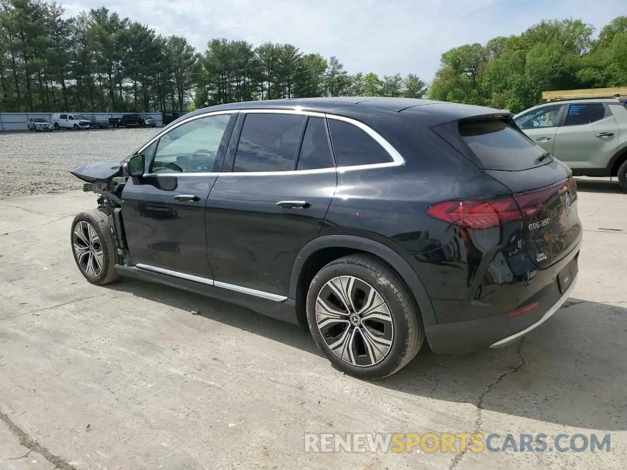 2 Photograph of a damaged car 4JGGM1CBXPA009973 MERCEDES-BENZ EQE SUV 35 2023
