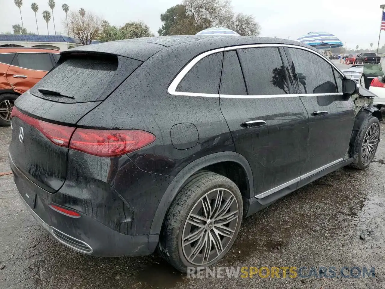 3 Photograph of a damaged car 4JGGM2BB0PA014686 MERCEDES-BENZ EQE SUV 35 2023