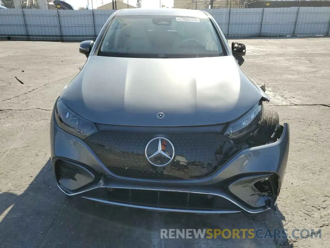 5 Photograph of a damaged car 4JGGM2BB1PA025762 MERCEDES-BENZ EQE SUV 35 2023