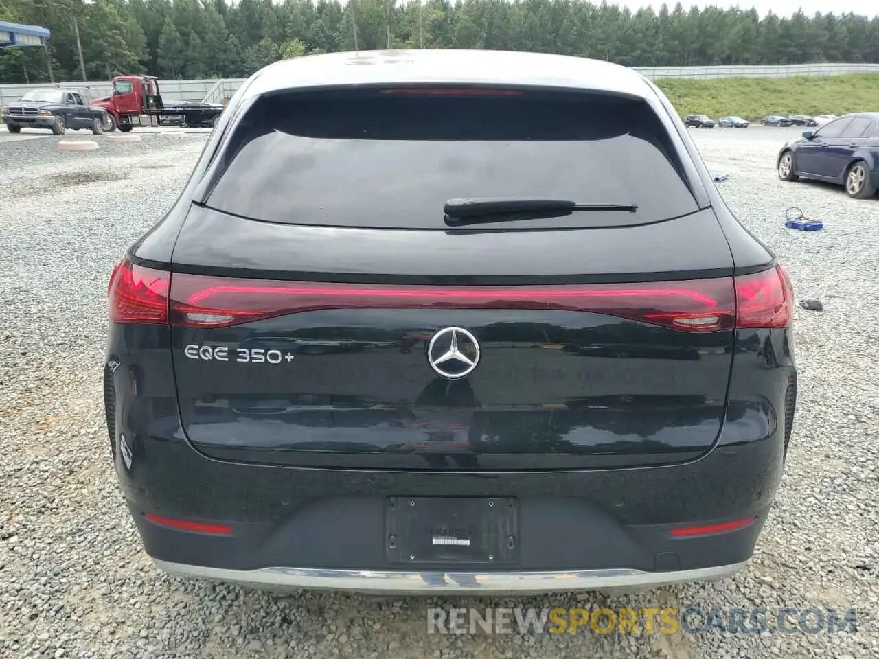 6 Photograph of a damaged car 4JGGM2BB3PA025200 MERCEDES-BENZ EQE SUV 35 2023