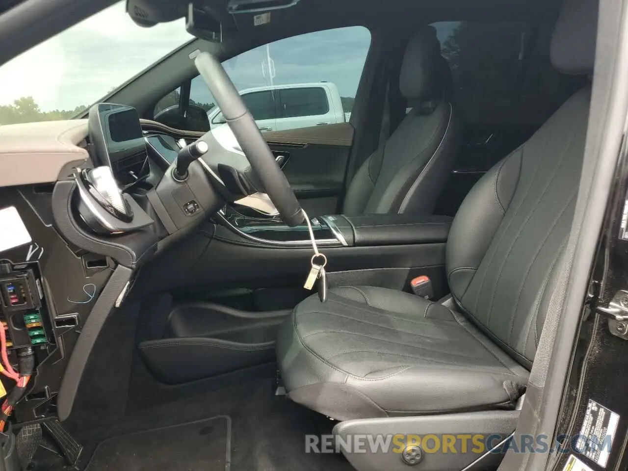 7 Photograph of a damaged car 4JGGM2BB3PA025200 MERCEDES-BENZ EQE SUV 35 2023
