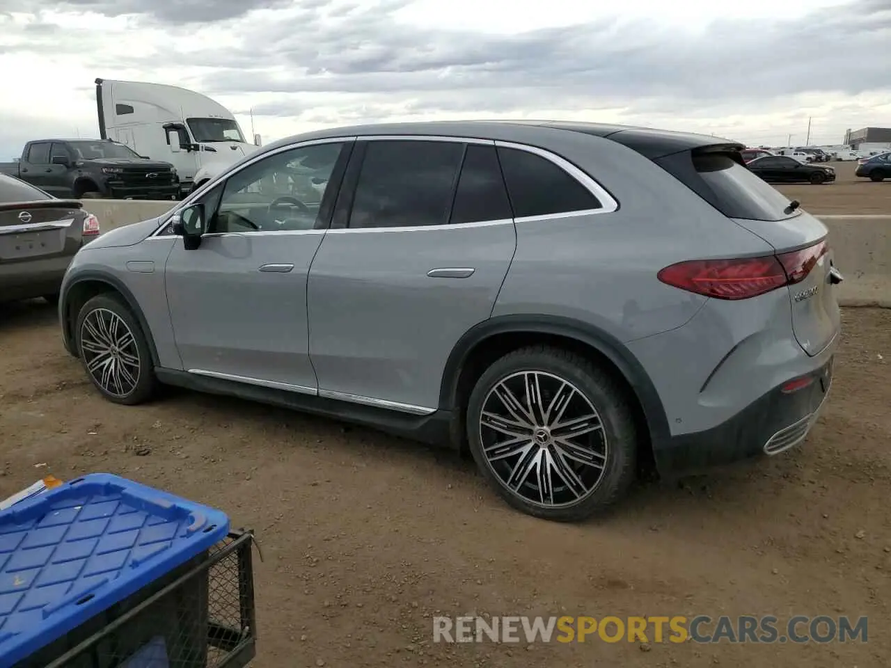 2 Фотография поврежденного автомобиля 4JGGM2CB4PA019369 MERCEDES-BENZ EQE SUV 50 2023