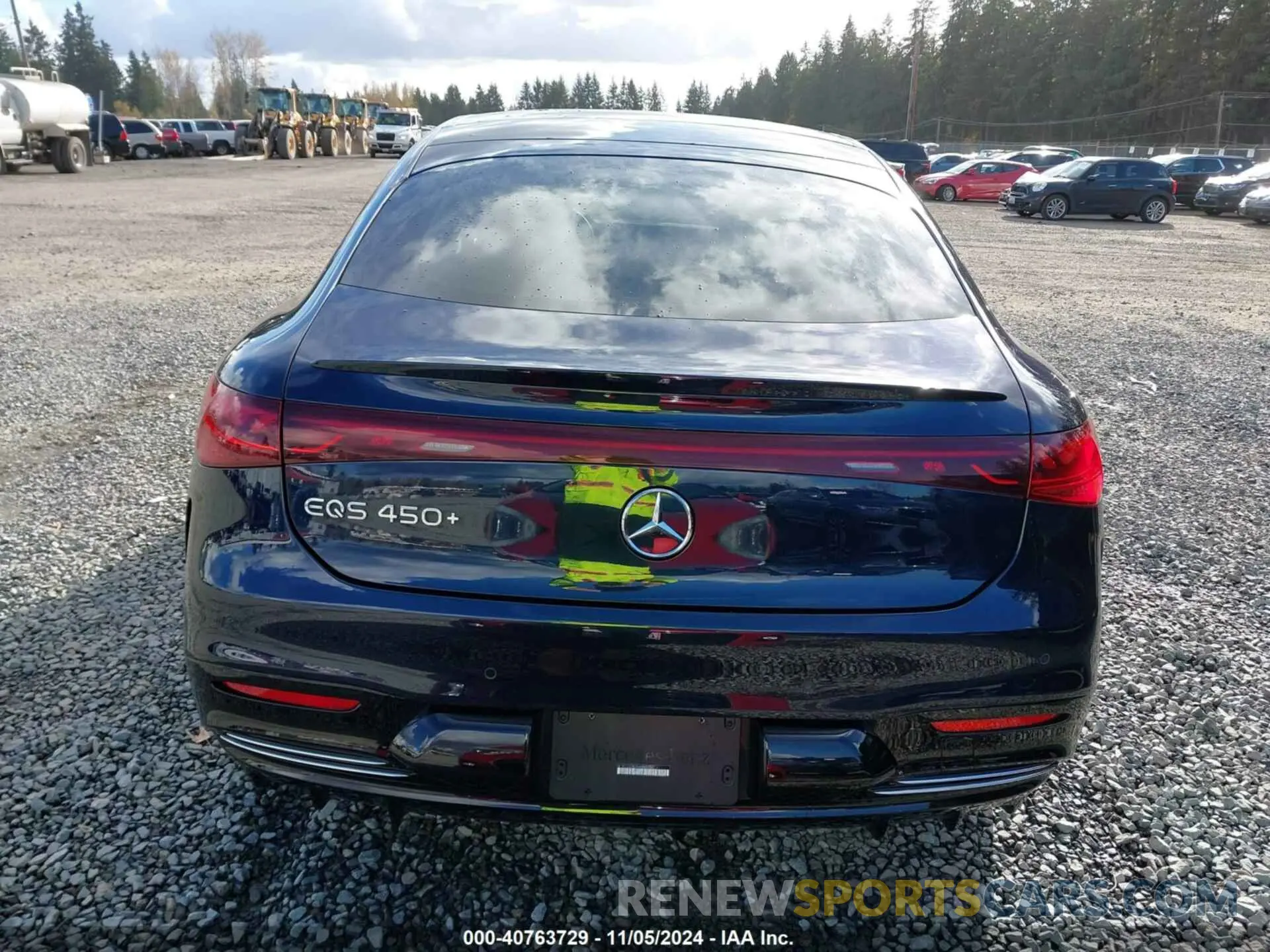 17 Photograph of a damaged car W1KCG2DB3NA004356 MERCEDES-BENZ EQS 450+ 2022